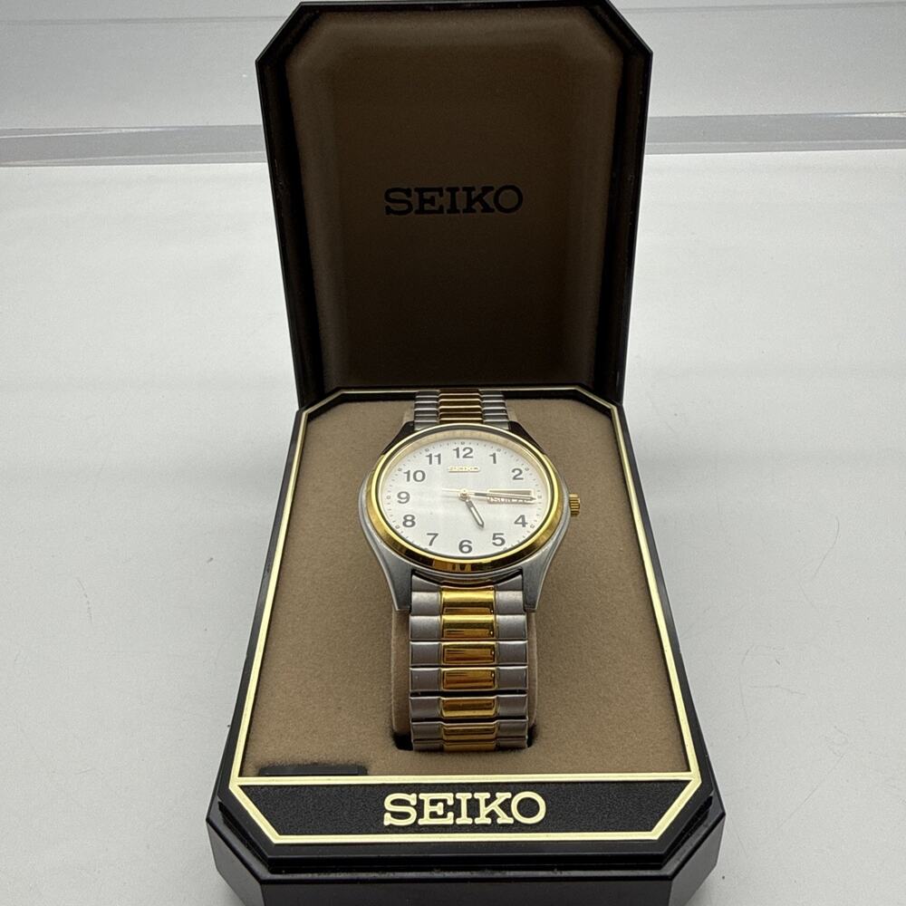 Seiko Mens Vintage Quartz Watch 7N43-9048 Day/Date Dual Tone Seiko Strap Exc Con